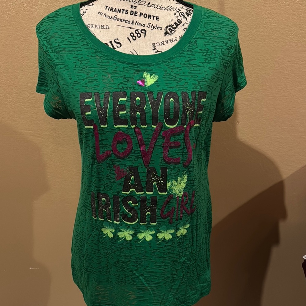 Green Graphic Cap Sleeve Tee Relaxed Fit